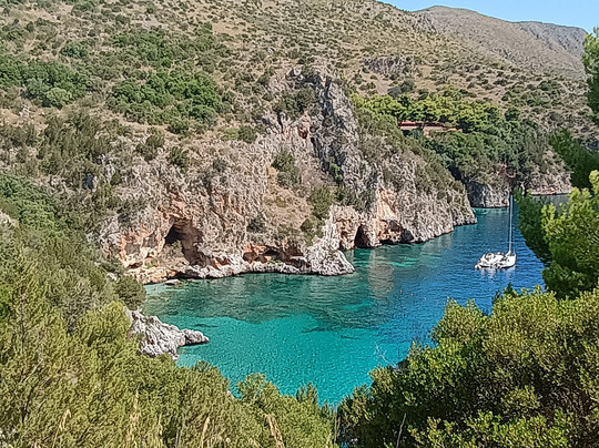 Baia Degli Infreschi-奇伦托和迪亚诺河谷国家公园必去景点