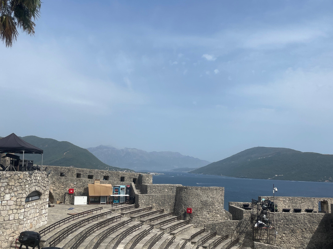 Kanli Kula Fortress-赫尔采格诺维必去景点