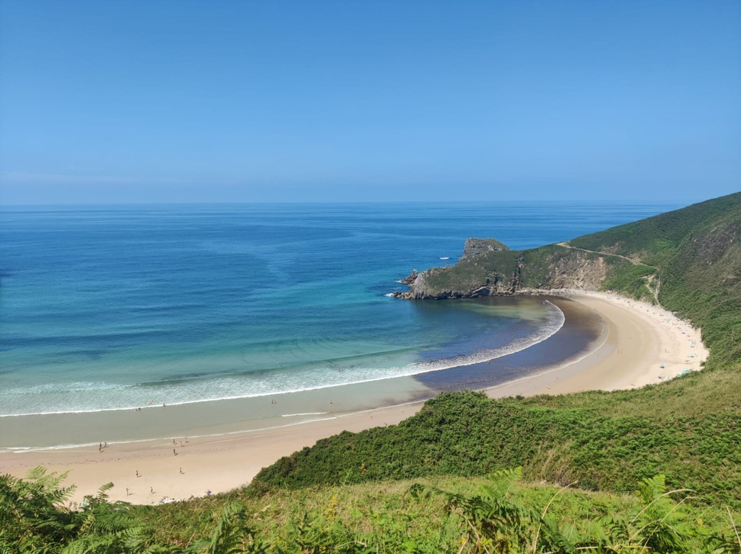 Playa de Torimbia-Nueva de Llanes必去景点