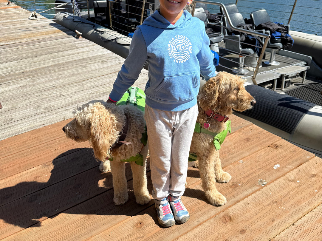 Whale Research EcoExcursions-Depoe Bay必去景点