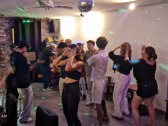 Old Town Bar-沙尔必去景点