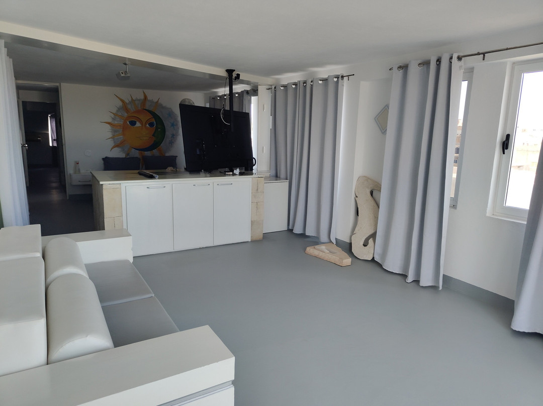 Hotel Big Game Maio主图