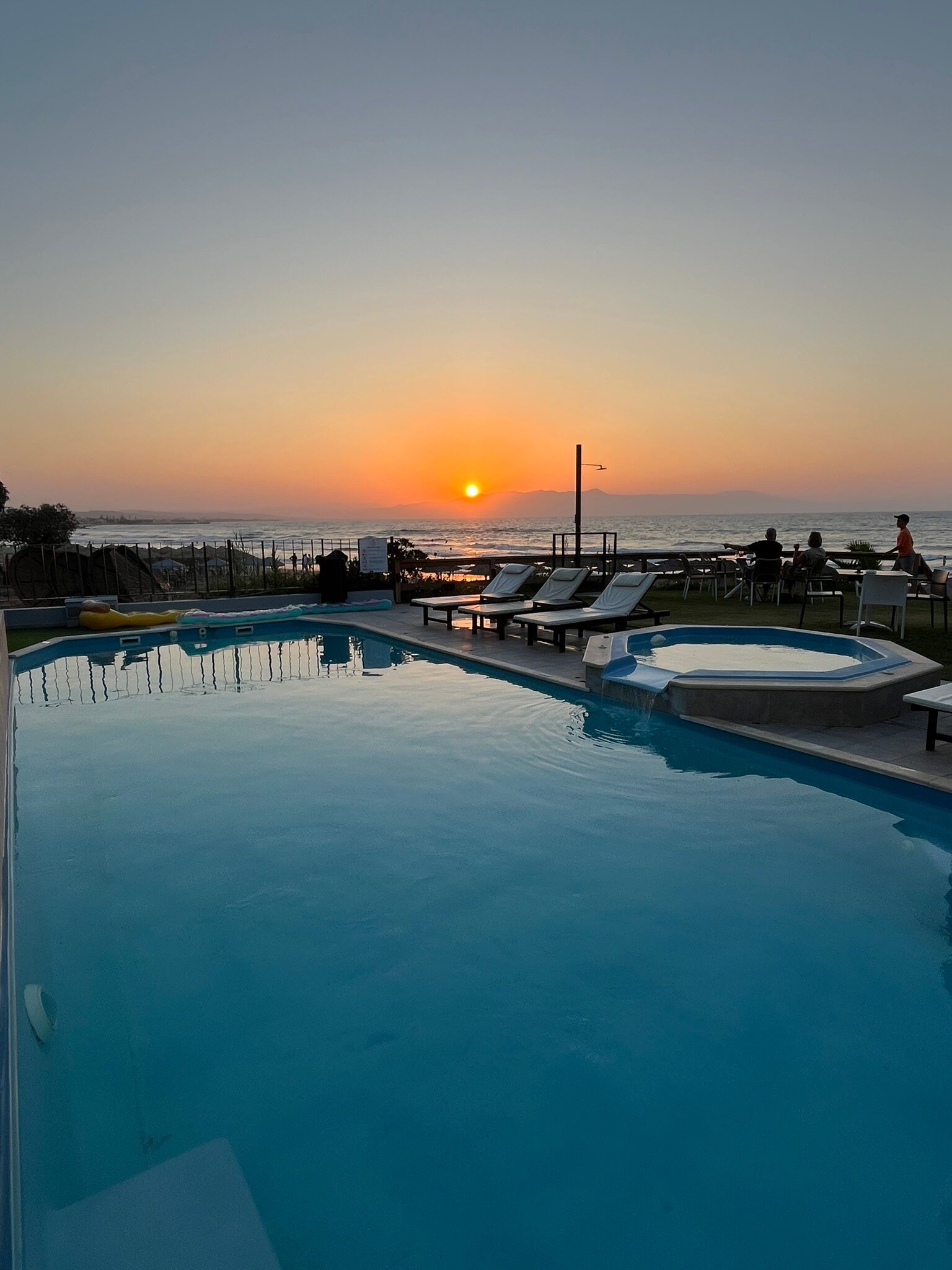 Elia Agia Marina-官方