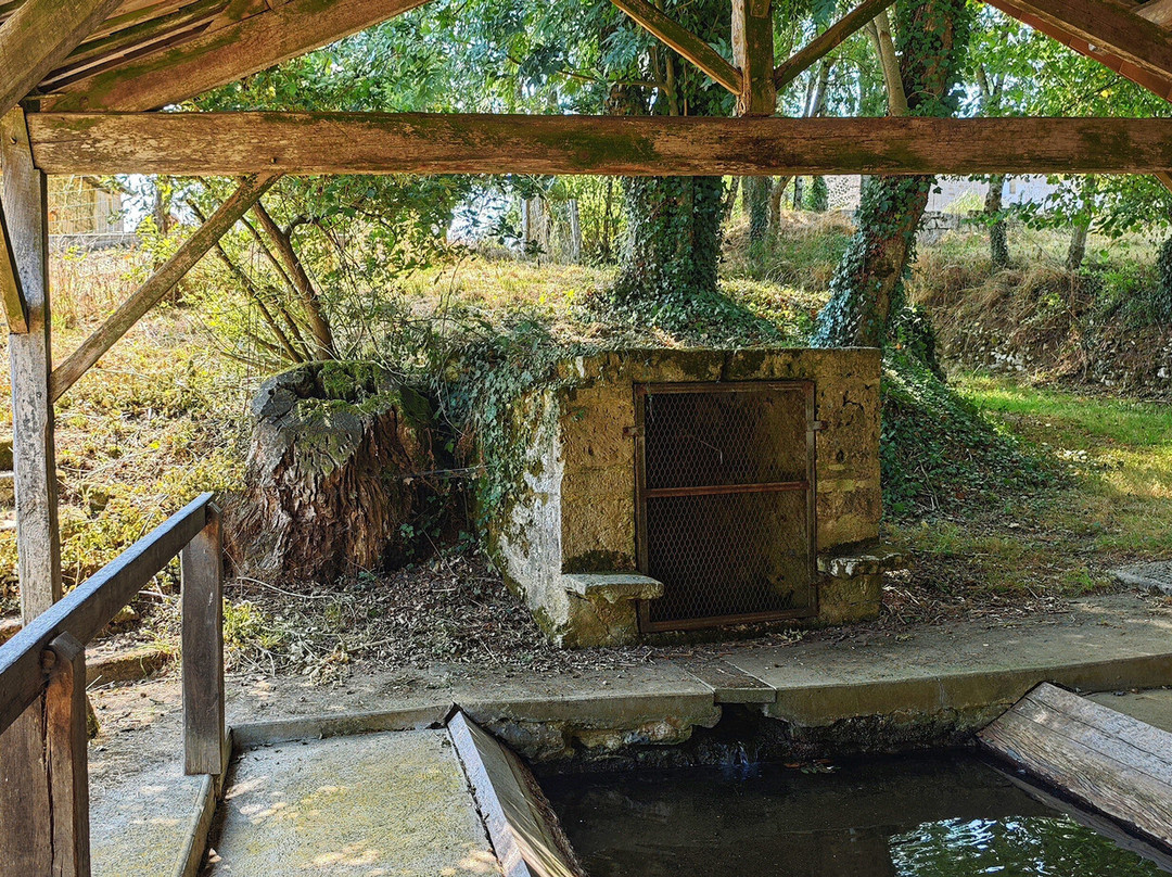Fontaine - Lavoir De Rigaudon-Soudan必去景点