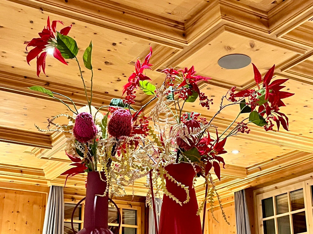 阿布里司酒店主图