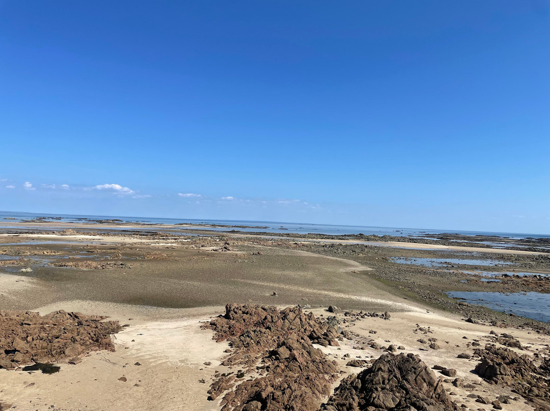 Jersey Kayak Adventures-St. Helier必去景点