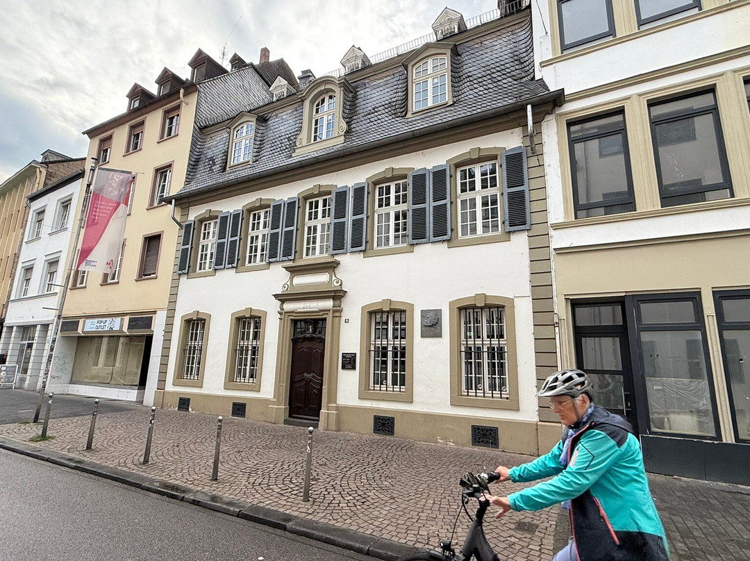 Karl-Marx-Haus-特里尔必去景点