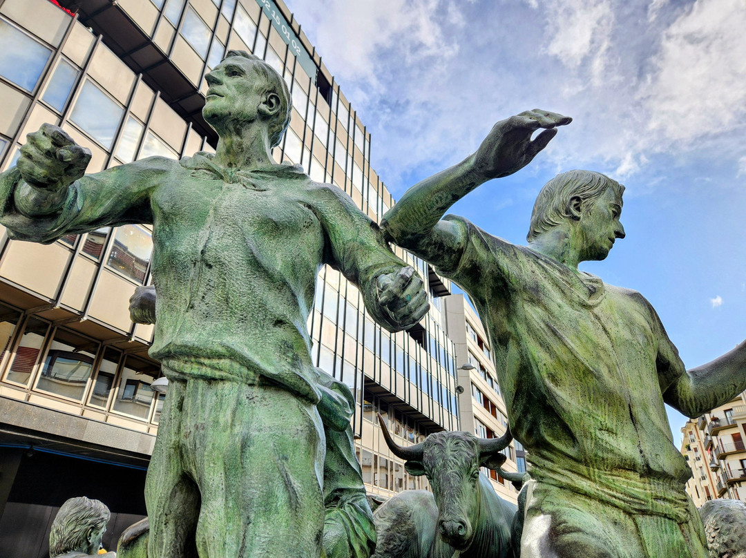 Monumento al Encierro-潘普洛纳必去景点