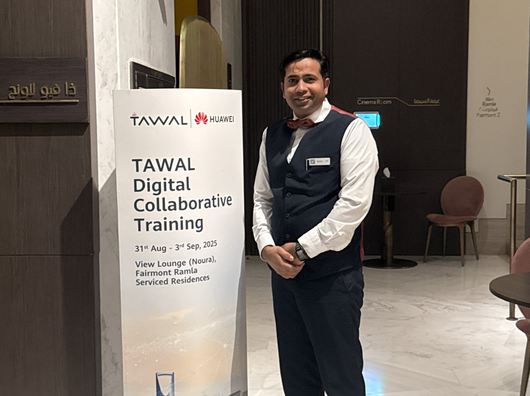 拉姆拉费尔蒙服务公寓酒店主图