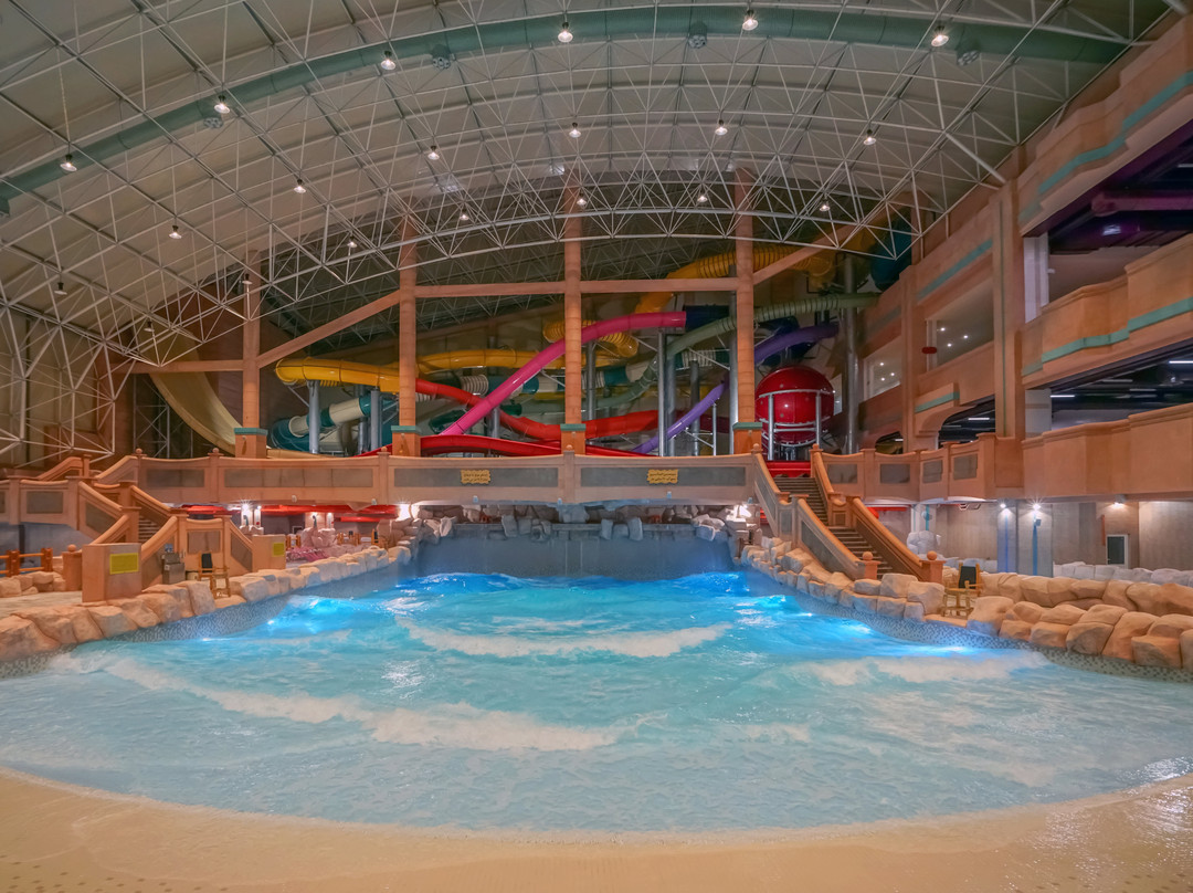 Water Waves Land-马什哈德必去景点