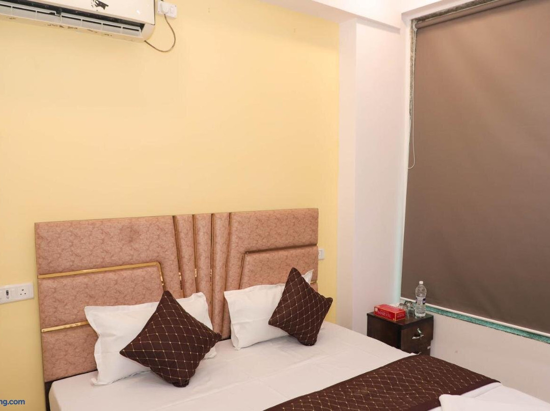 Hotel Bellezza Residency