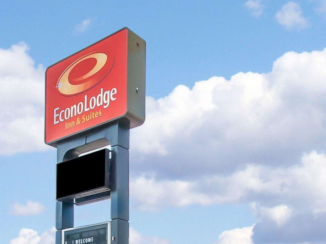 Econo Lodge Inn & Suites