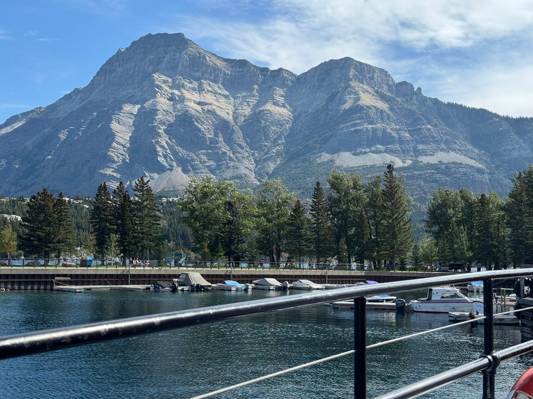 Waterton Shoreline Cruise Co.-沃特顿湖国家公园必去景点