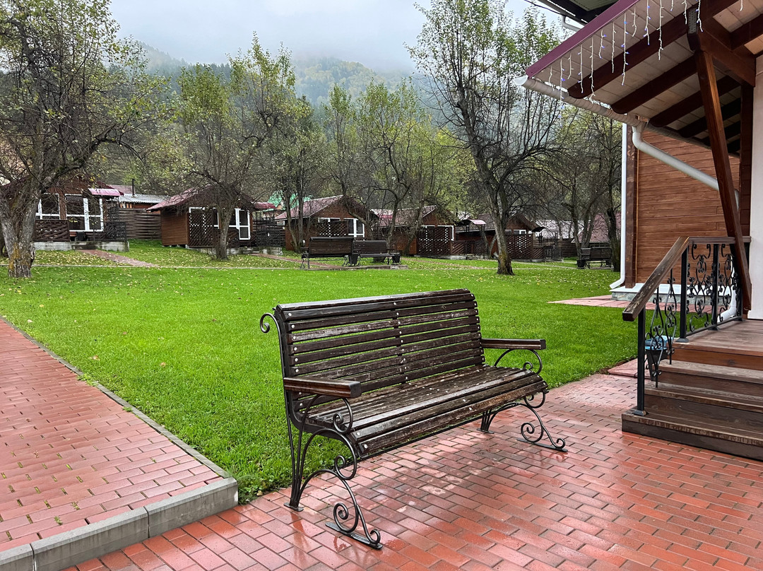 Горный Источник. База отдыха.