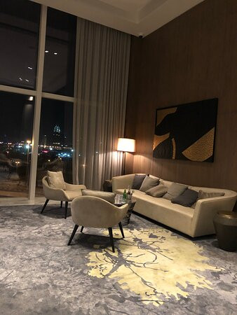 Taj Jumeirah Lakes Towers主图