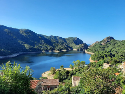 Lac de Tolla-Tolla必去景点