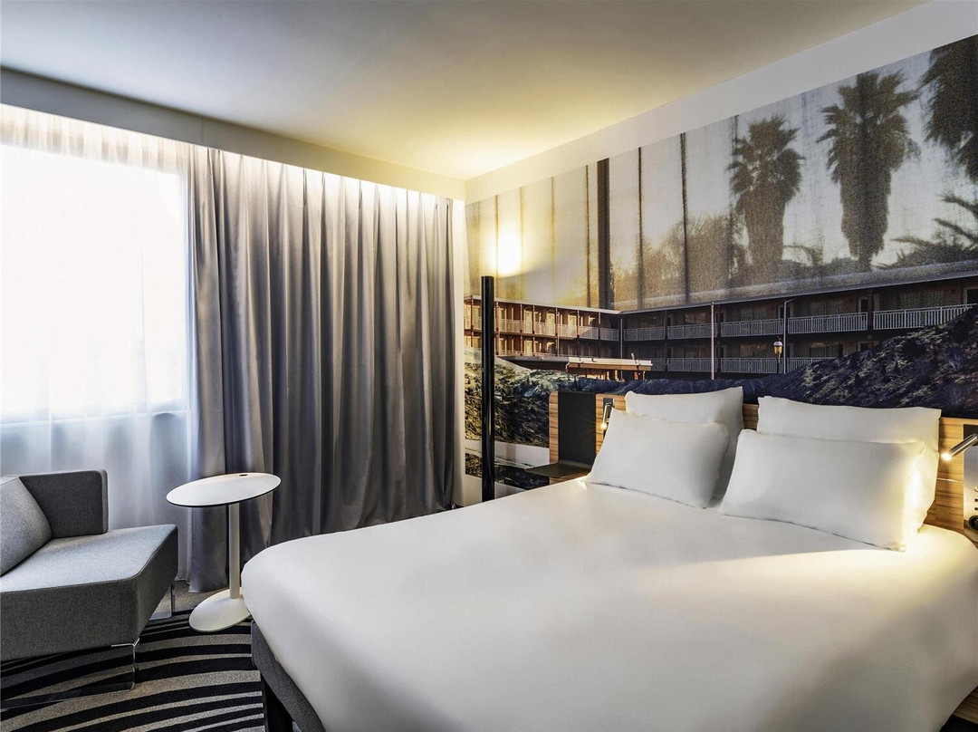 诺富特圣艾蒂安中心火车站酒店主图