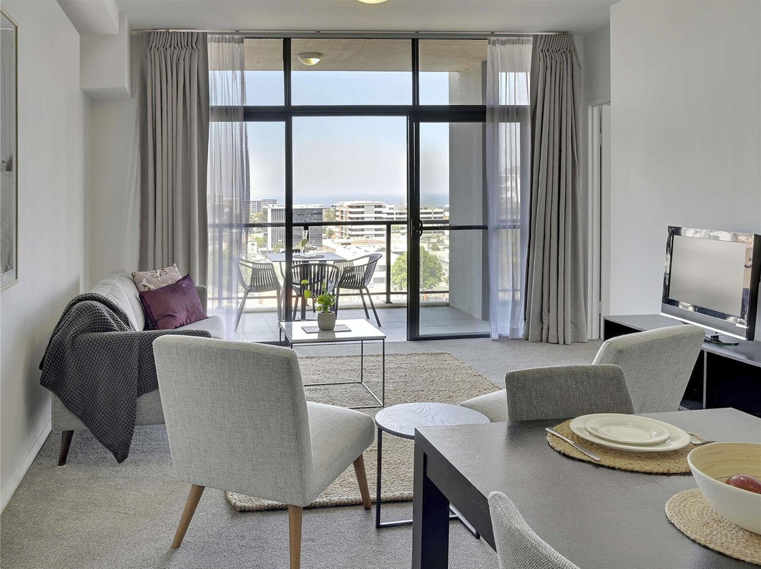 卧龙岗最佳西方酒店主图