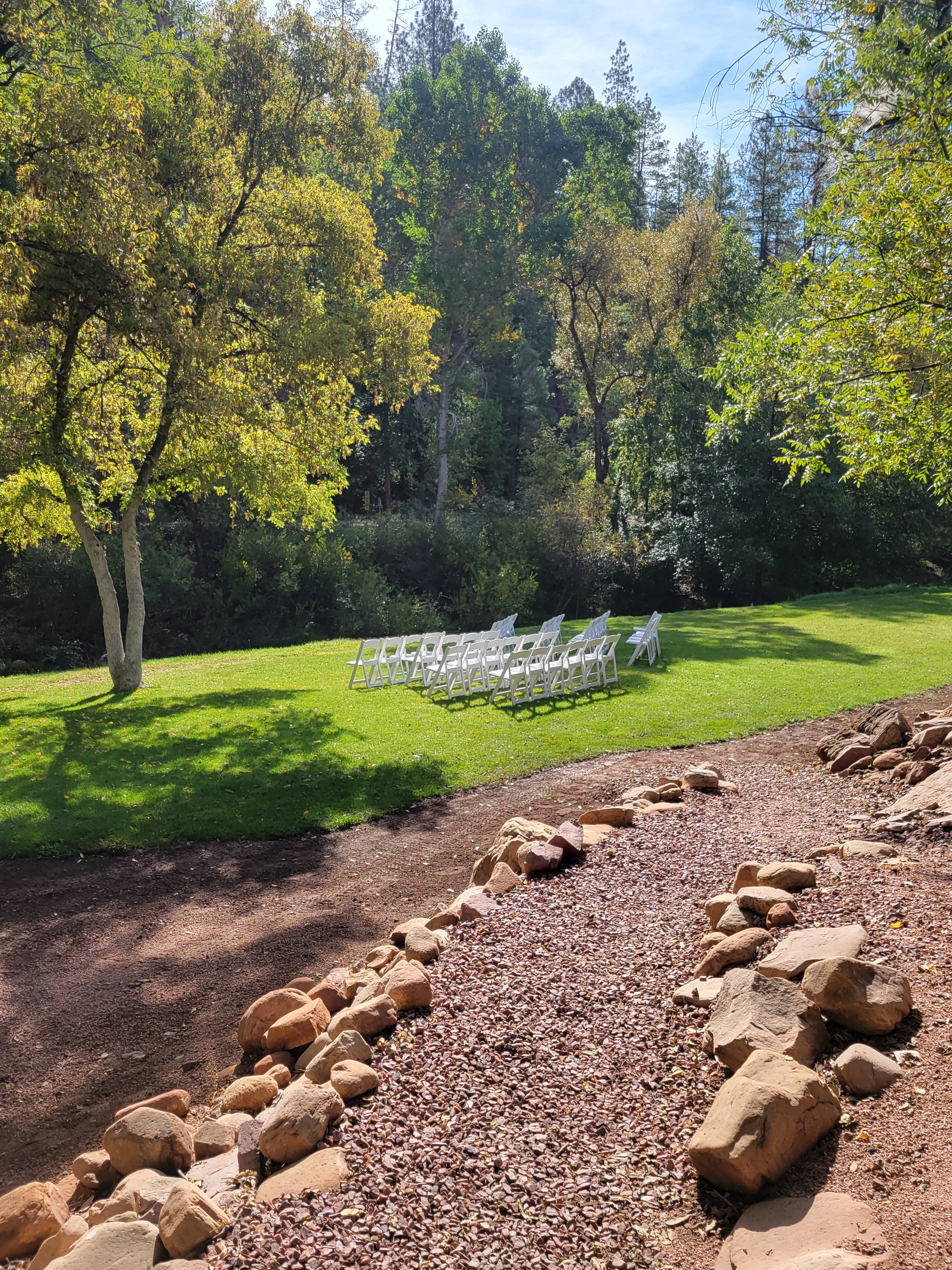 Kohl's Ranch Lodge-官方