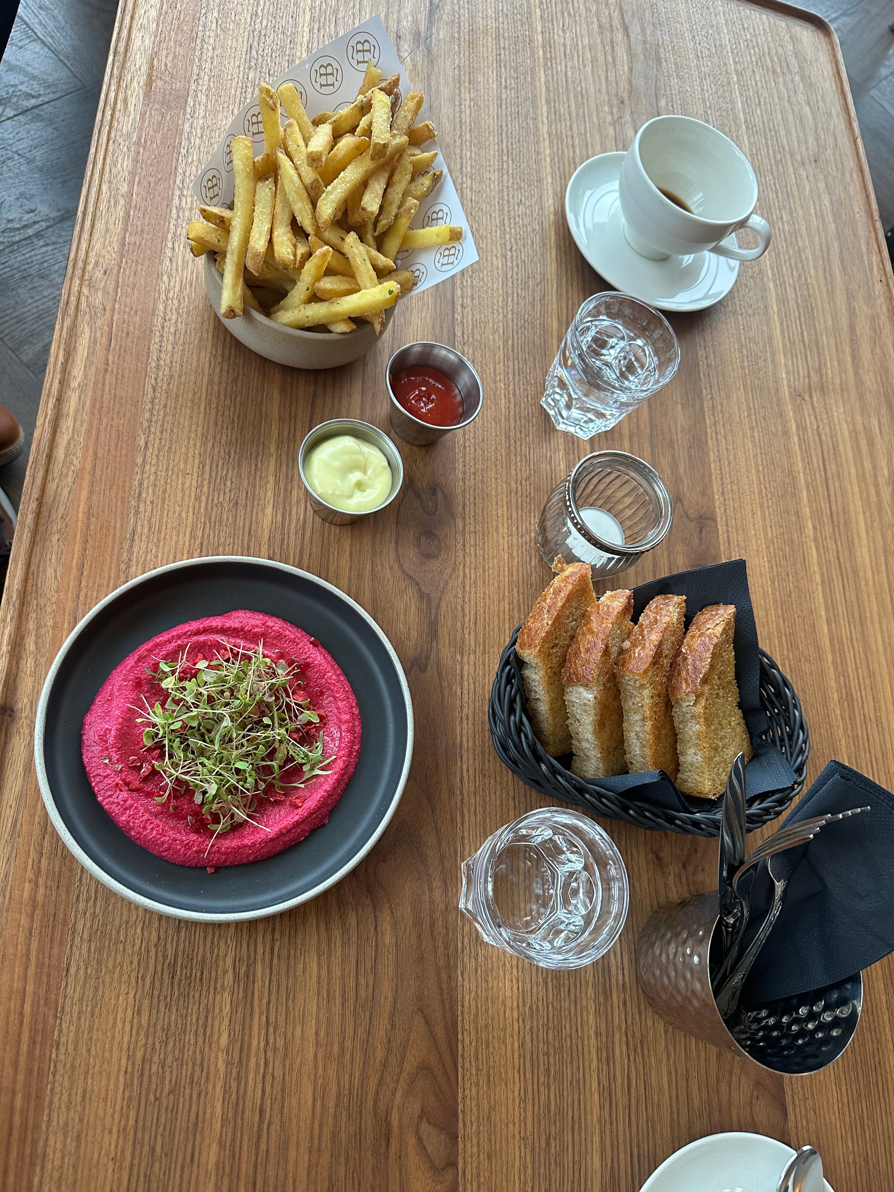 布迪尔酒店-官方