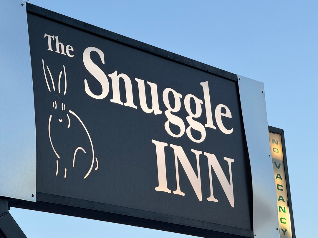 The Snuggle Inn主图