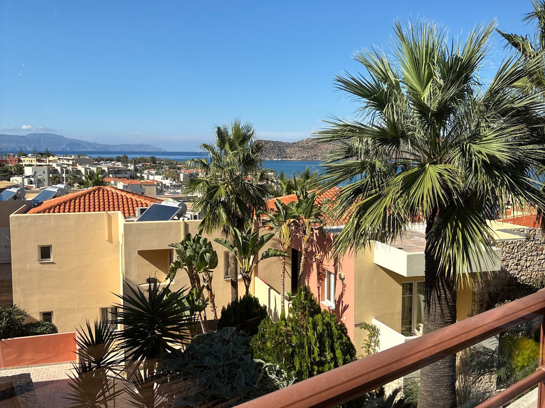 西奥度假村主图