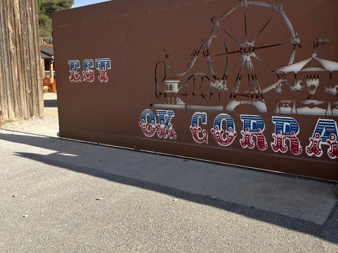 OK Corral-Cuges-les-Pins必去景点