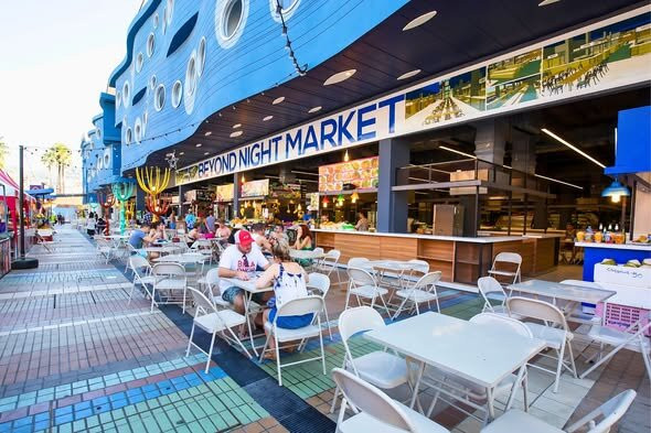Beyond Night Market-芭东海滩必去景点