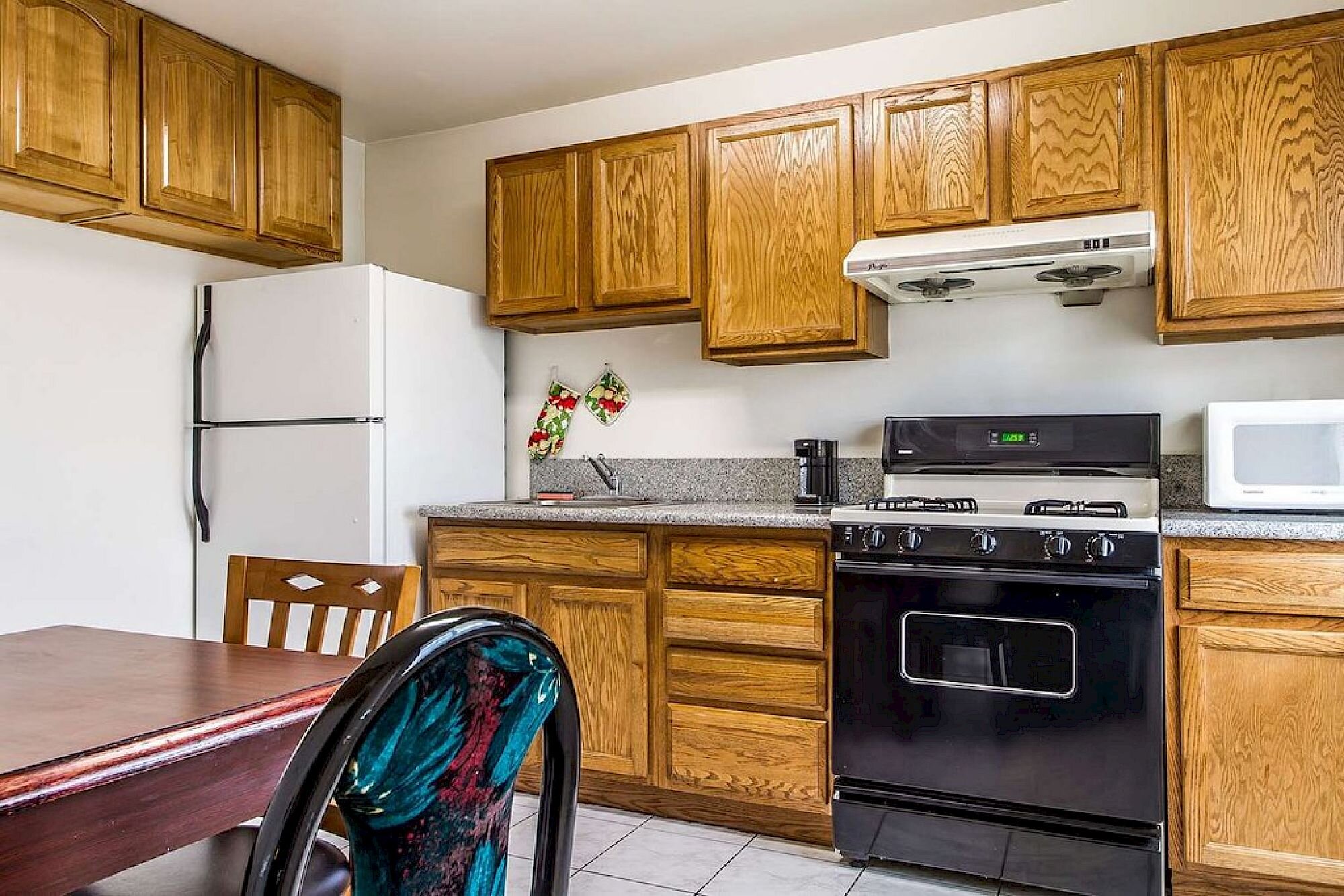 Auburn House Hotel-官方