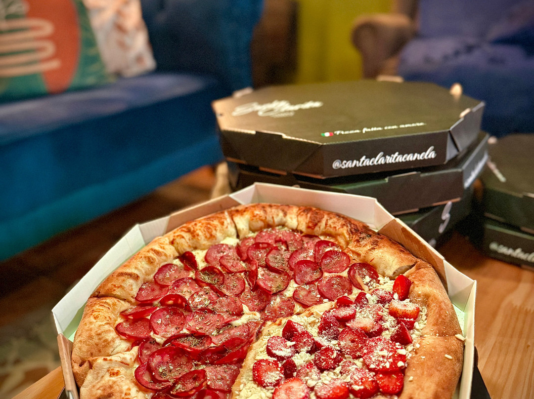 Santa Clarita Canela - Pizzaria