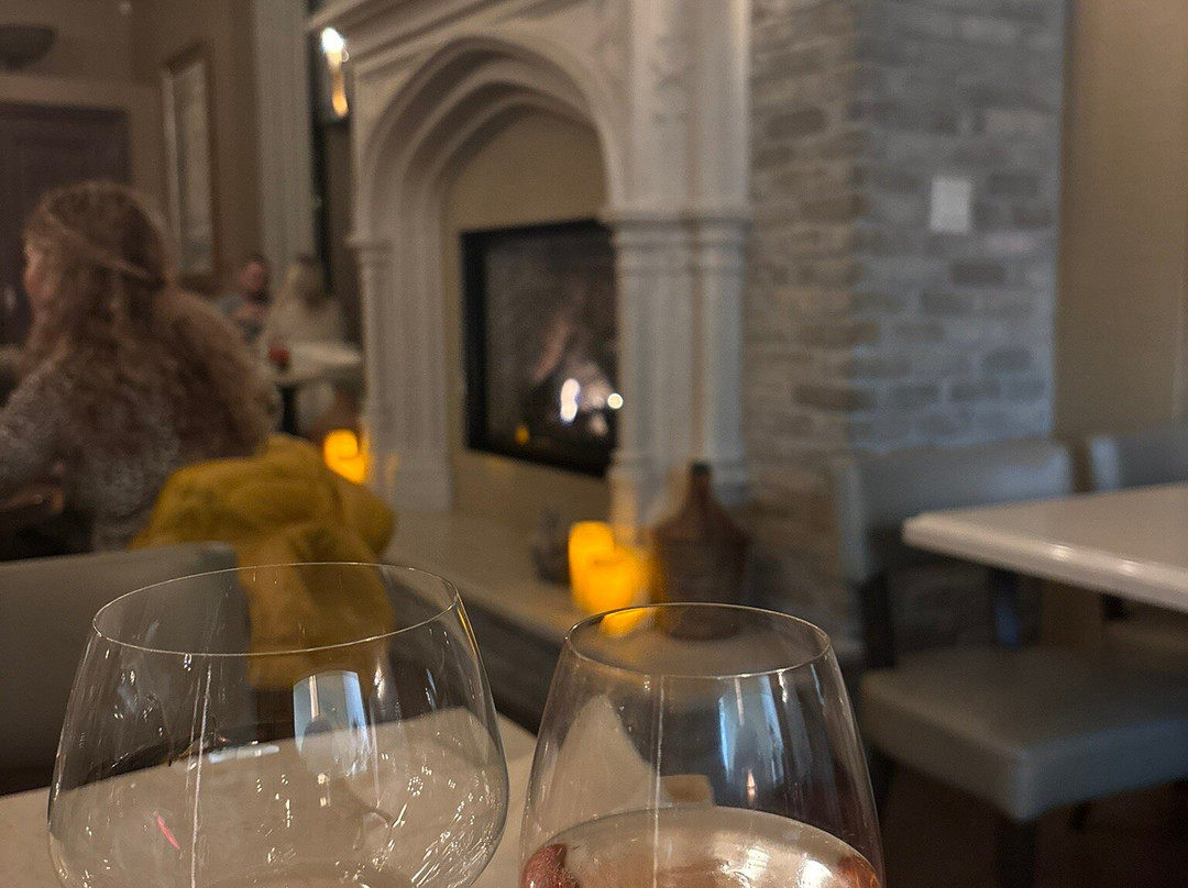 Two Sisters Vineyards-滨湖尼亚加拉必去景点