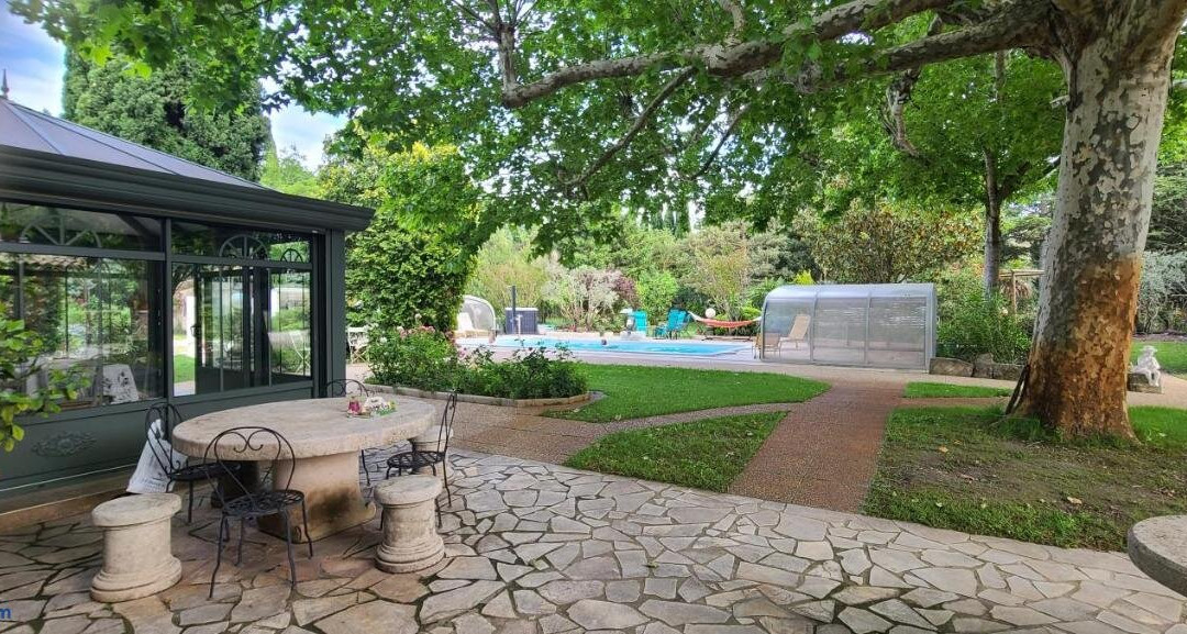 Reflet de Provence Dans Cadre de Verdure Avec Piscine chauffée