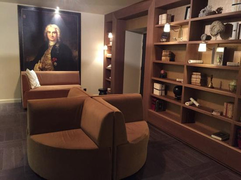 巴黎布尔多奈Inwood酒店（近埃菲尔铁塔、军事学校）主图