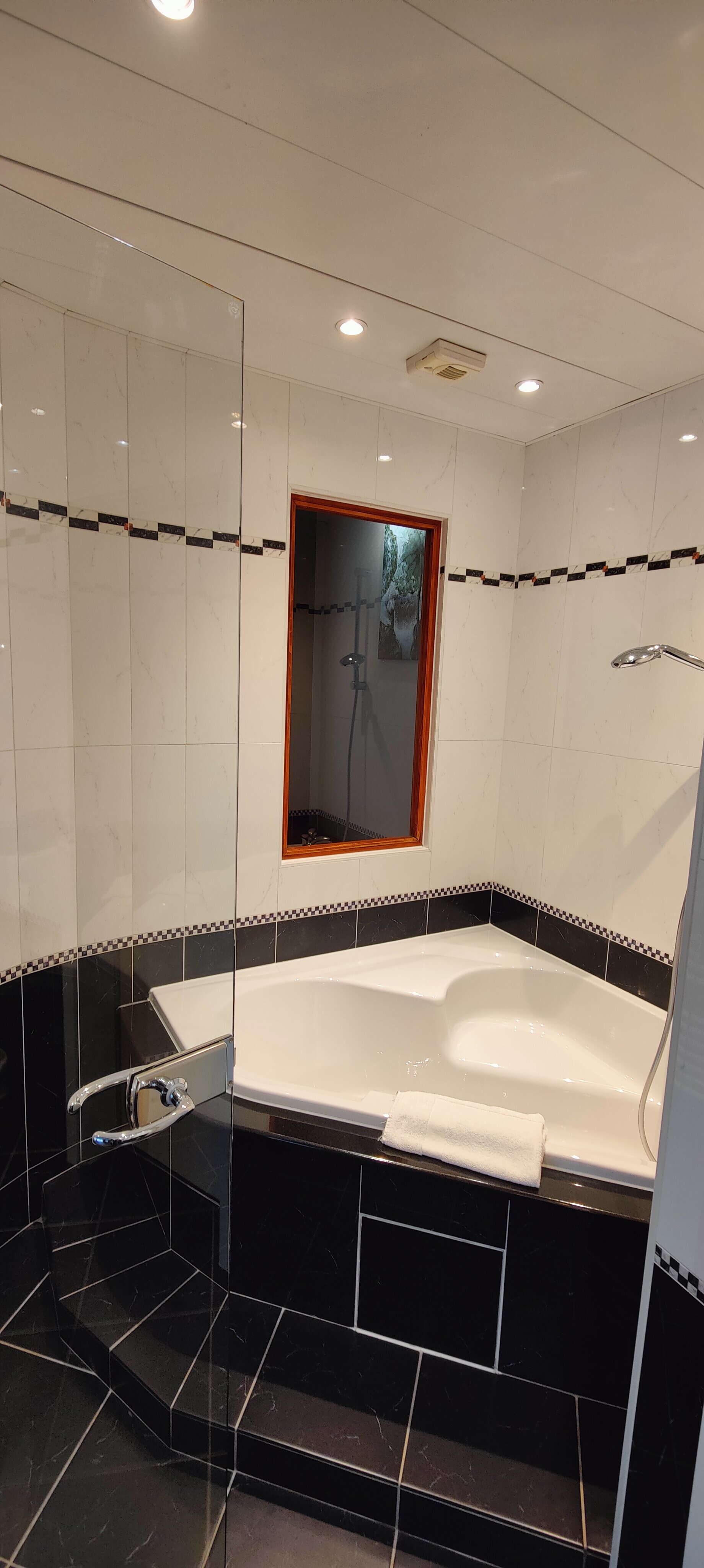 布里斯托酒店-浴室