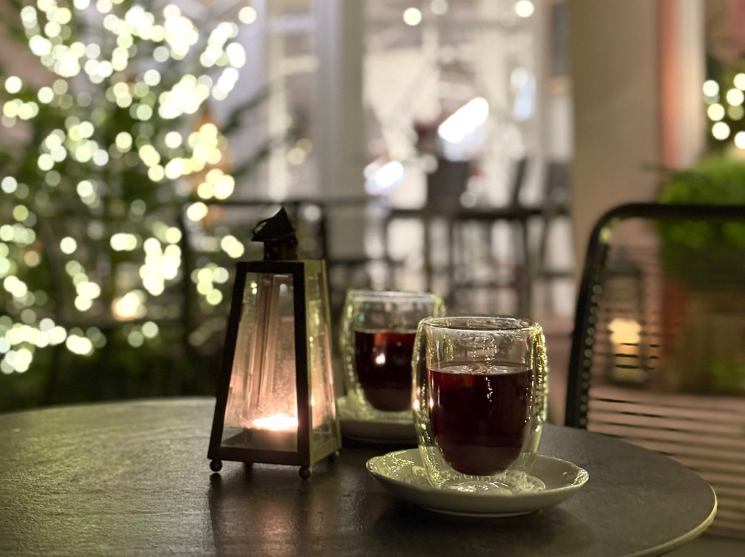 Ilbesheim酒店住宿-Hotel und Restaurant Castell