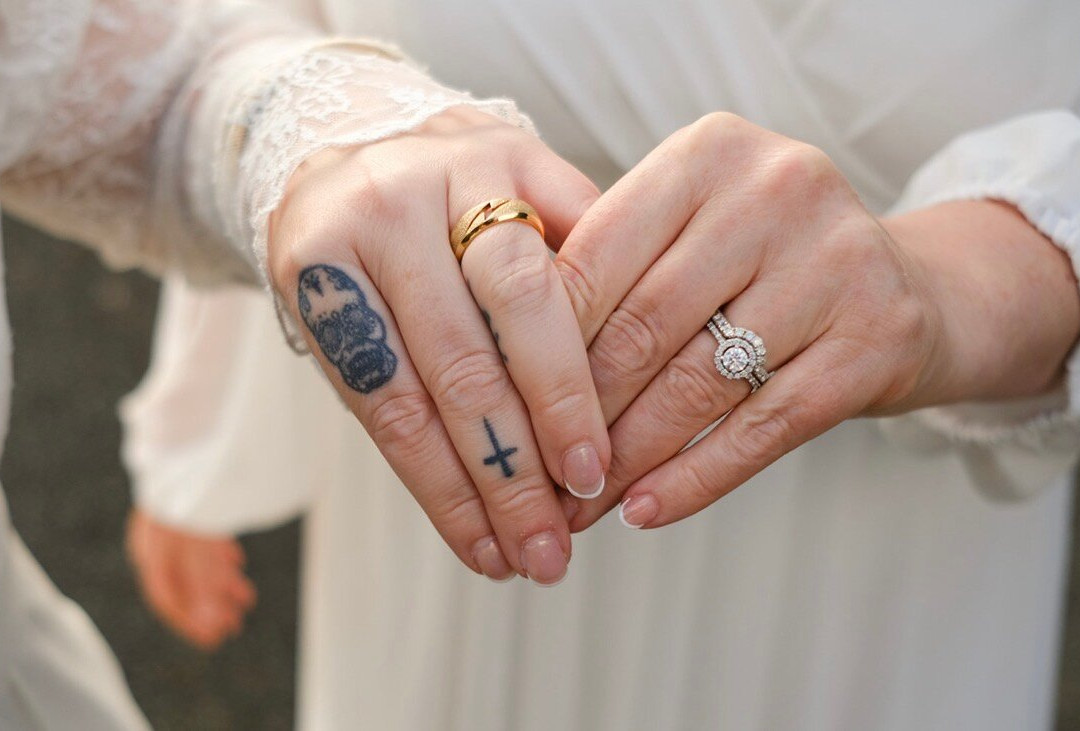 Din Brothers Jewellers and Gold Smiths-卡维洛辛必去景点