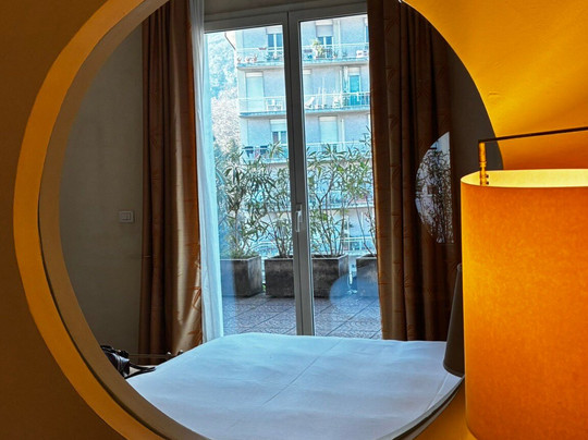 丽兹阿瓜嘉尔梅温泉酒店主图