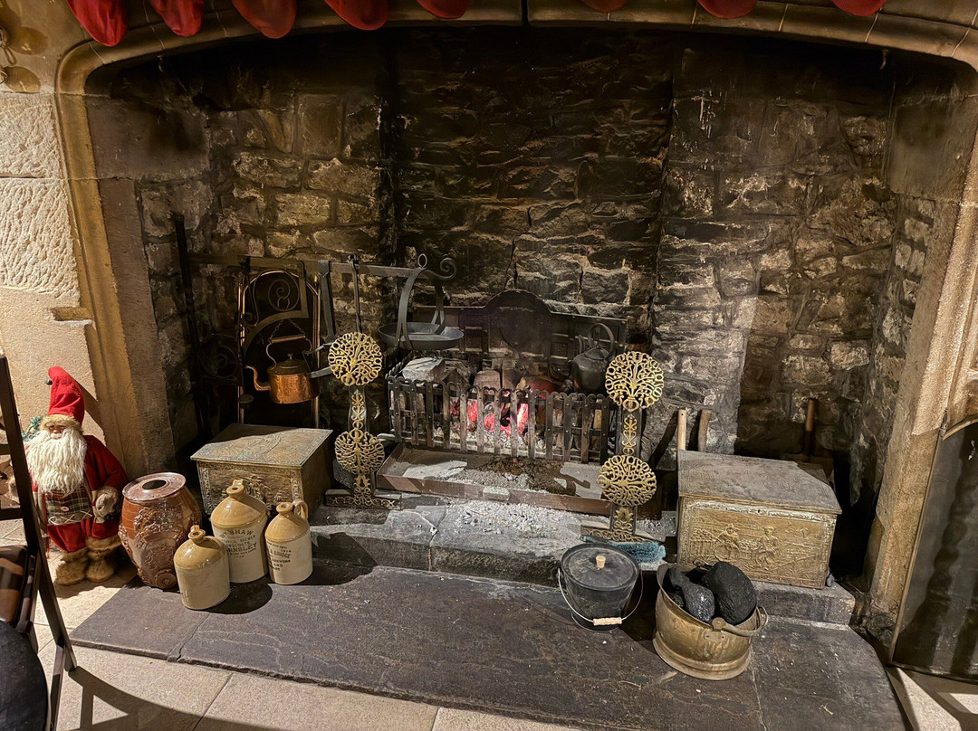 Kings Arms Hotel主图