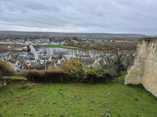 Forteresse royale de Chinon-希农必去景点