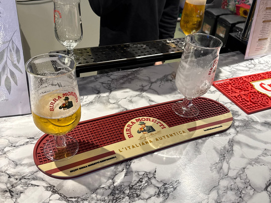 Olivers restaurant and sports bar