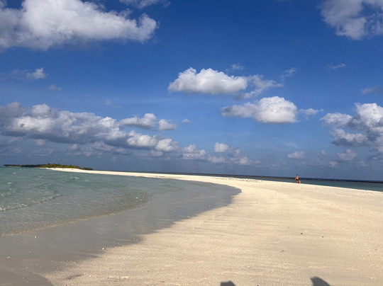 TME迪古拉酒店主图