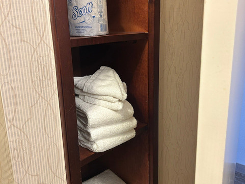 华盛顿杜勒斯国际机场酒店欢朋套房酒店主图