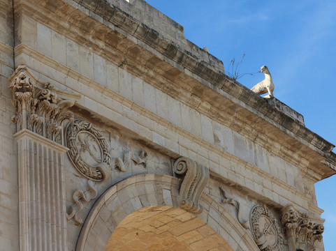 Porta Reale-诺托必去景点