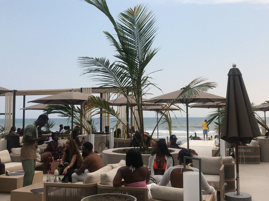 Alora Beach Resort-阿克拉必去景点