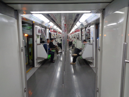 上海地铁-上海市必去景点