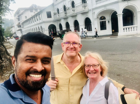 Flyingro Lanka Tours (Pvt) Ltd