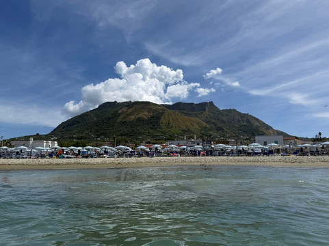 Spiaggia della Chiaia-福里奥必去景点