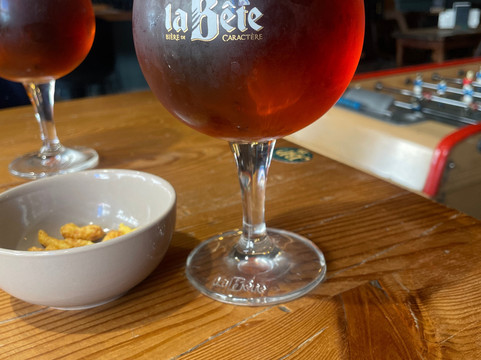 Beer's Place-热拉尔德梅必去景点