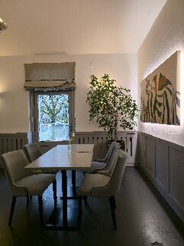 斯拉蒂纳酒店主图