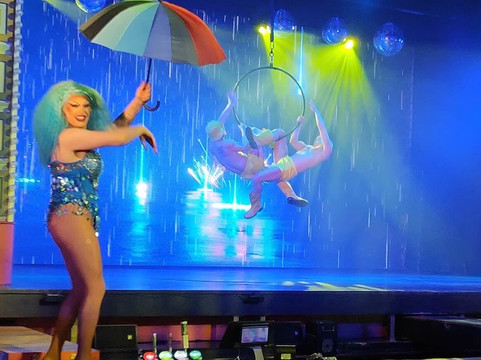 Funny Girls-黑潭必去景点